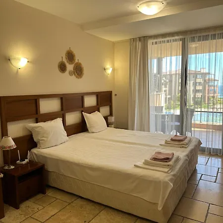 Martina Kaliakria Apartman *