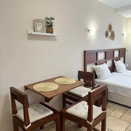 Martina Kaliakria Apartman Kavarna