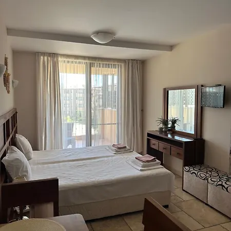 Martina Kaliakria Apartman Kavarna